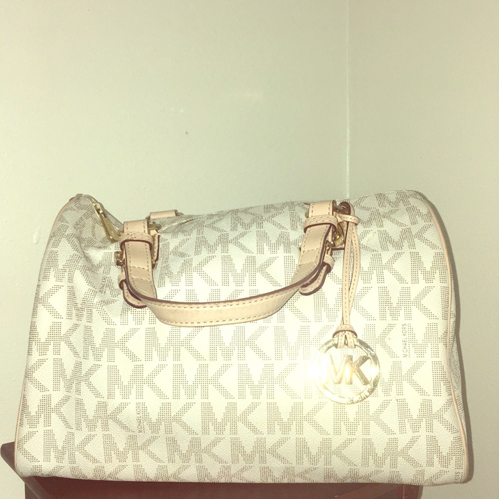 MICHAEL KORS Signature Cream Large Satchel